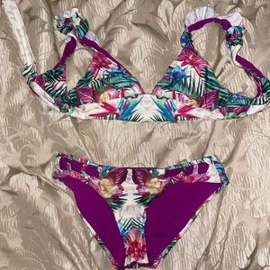 Bikini set! Size M super cute lightly worn